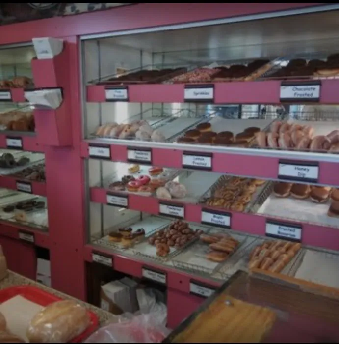 Friendly Donuts Picture 5