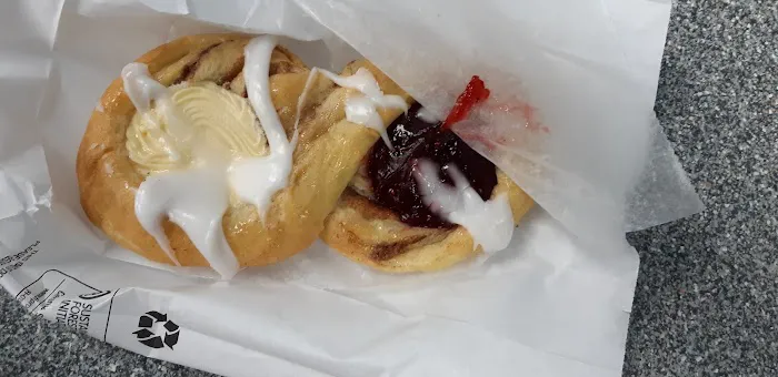 Friendly Donuts Picture 8