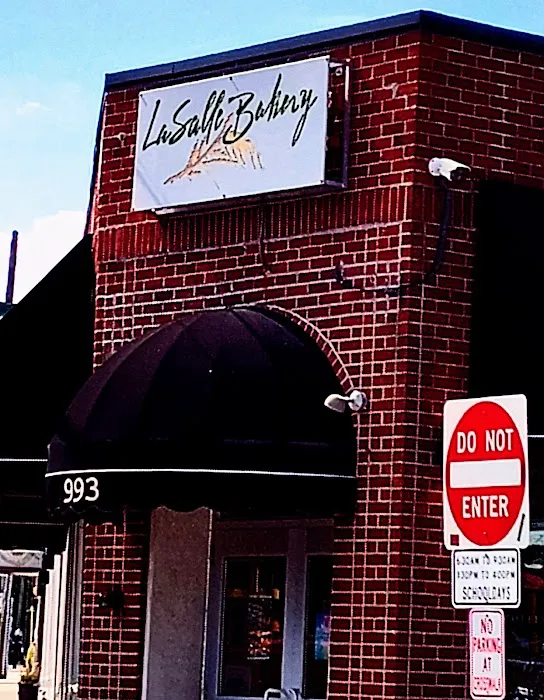 LaSalle Bakery Picture 5