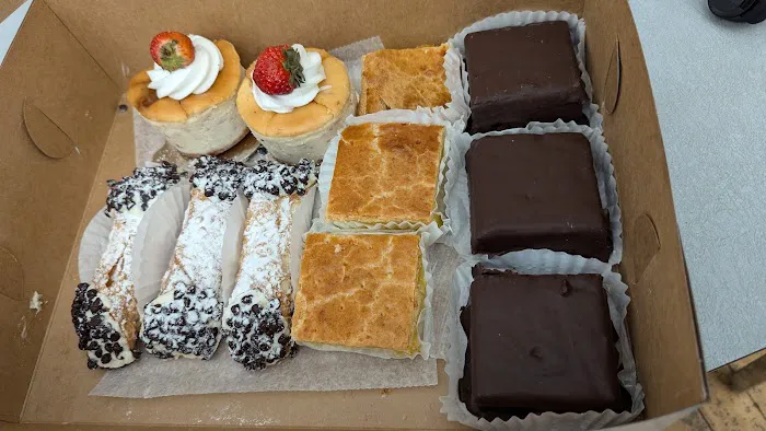 LaSalle Bakery Picture 5