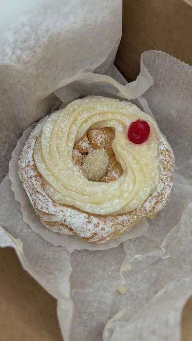 LaSalle Bakery Picture 6