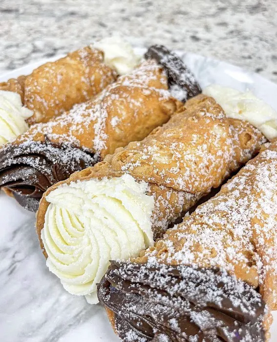 Chimirri's Italian Pastry Shoppe Picture 3