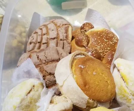 Mana Bakery
