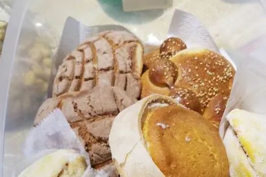 Mana Bakery