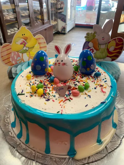 The Azteca bakery Picture 10