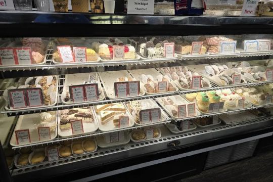 Libby's Italian Pastry Shop and Italian Ice