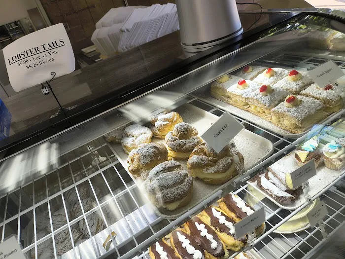 Lucibello's Italian Pastry Shop Picture 4