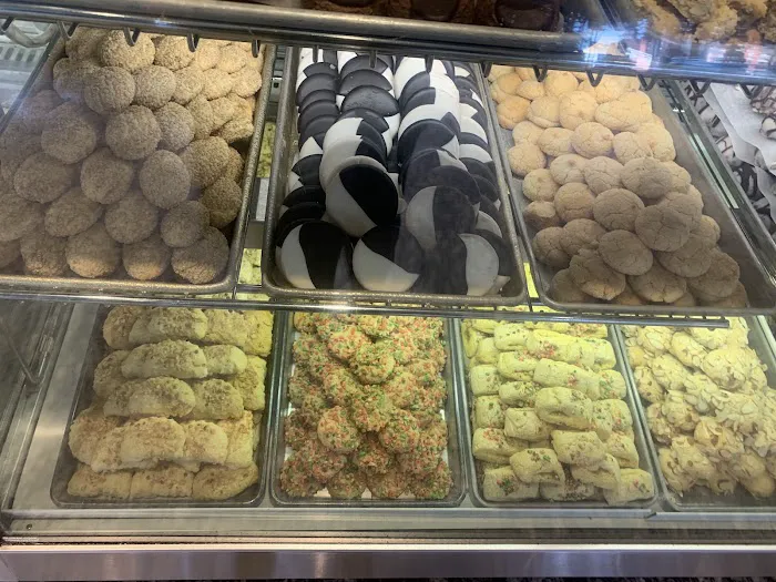 Mozzicato Depasquale Bakery and Pastry Shop Picture 8