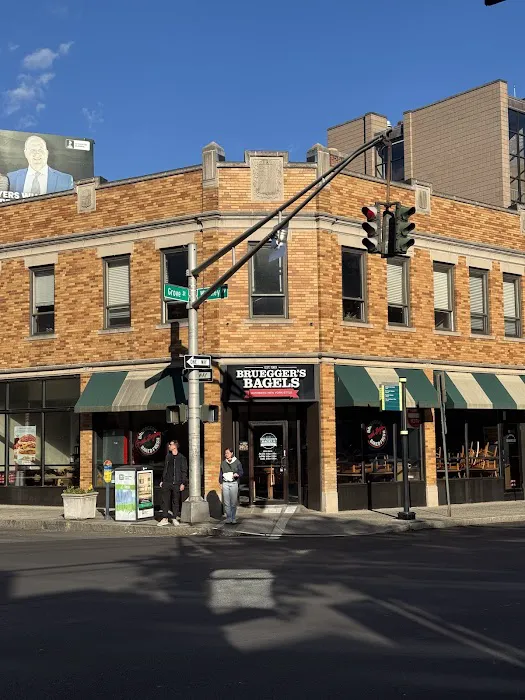 Bruegger's Bagels Picture 8