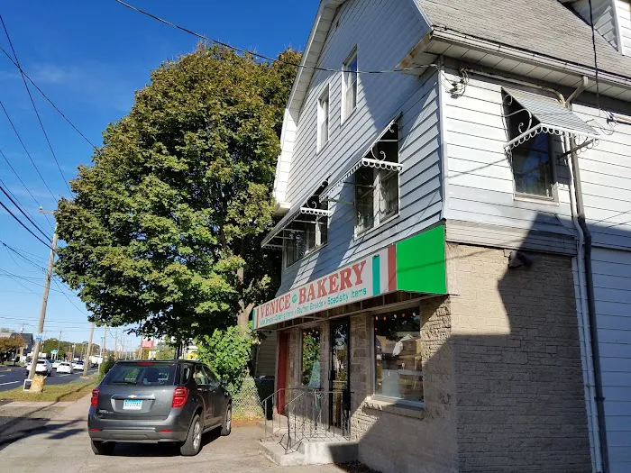 Venice Bakery Picture 6