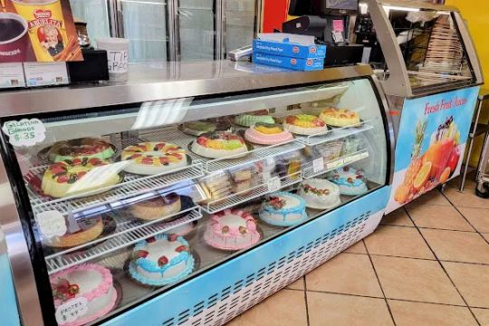 Azteca Grocery & Bakers