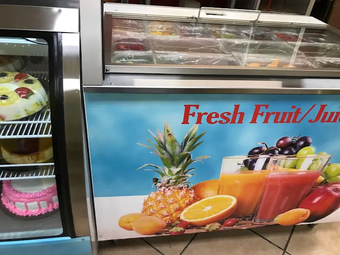 Azteca Grocery & Bakers Picture 3