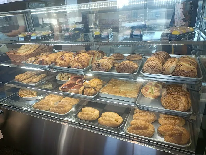 Saray Bakery & Ice Cream Cafe Picture 1