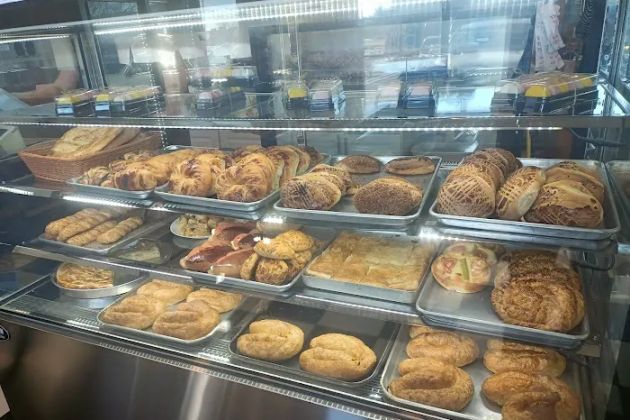 Saray Bakery & Ice Cream Cafe