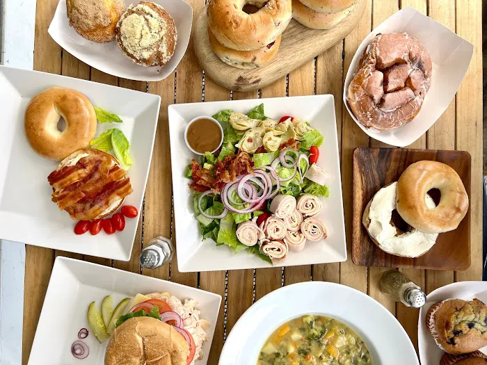 Ayla's Bagels & Coffee Picture 6