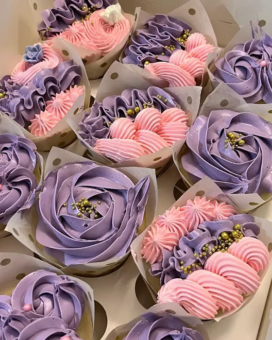Sumpin Sweet Treats Picture 6