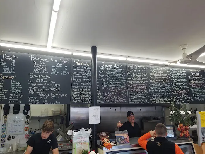 DeRocco's Wiches Bagels and Brew Picture 6