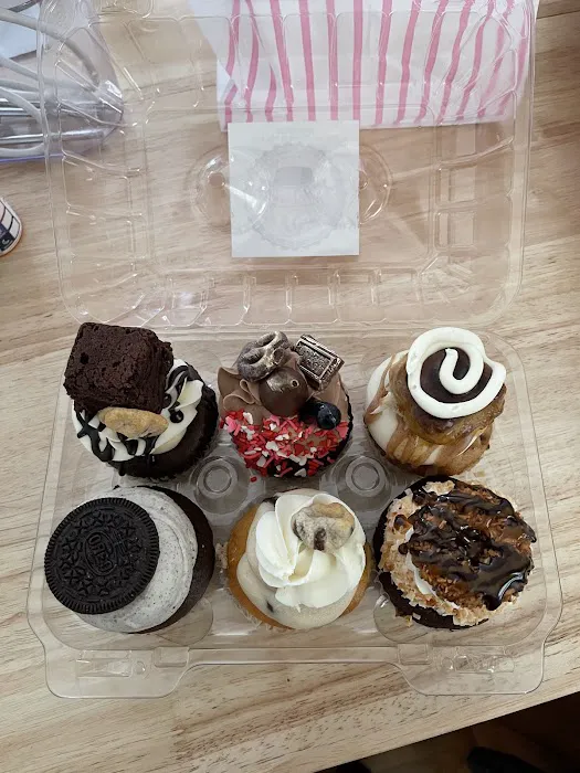 Caked Up Cafe Picture 6