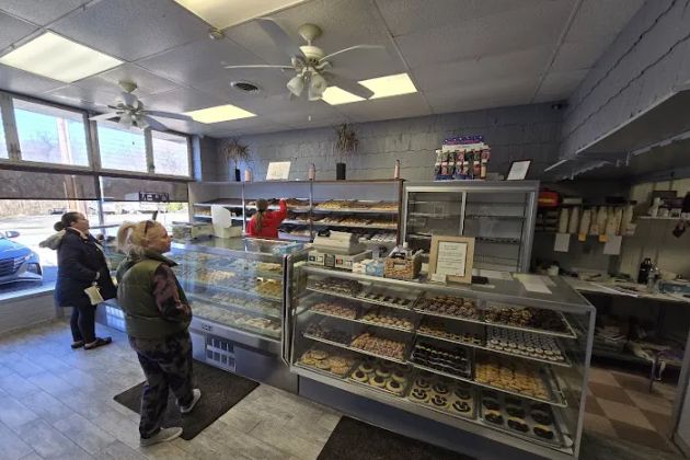 Anna's Bakery