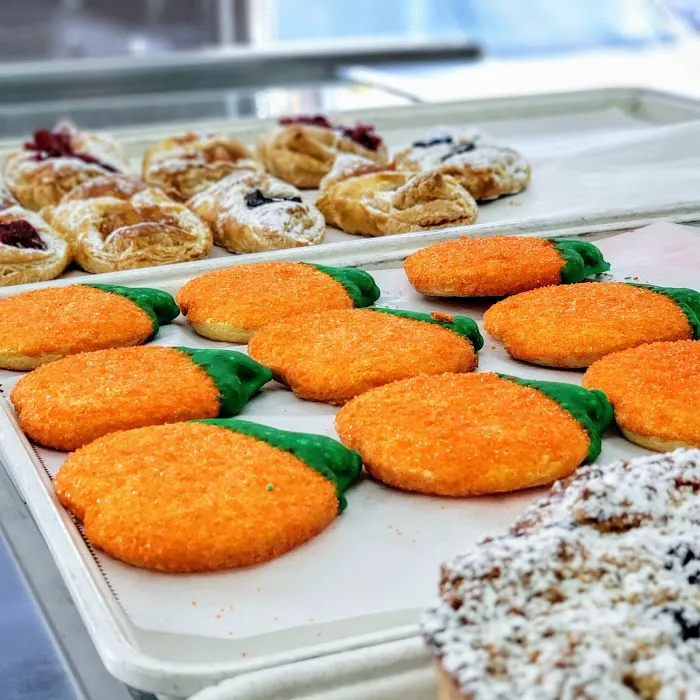 Anna's Bakery Picture 8