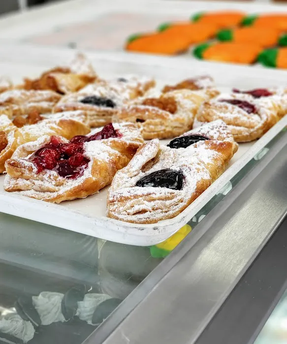 Anna's Bakery Picture 10