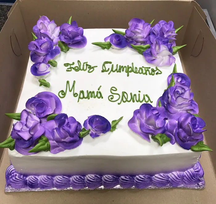 Sabor Ambateño Bakery Picture 5