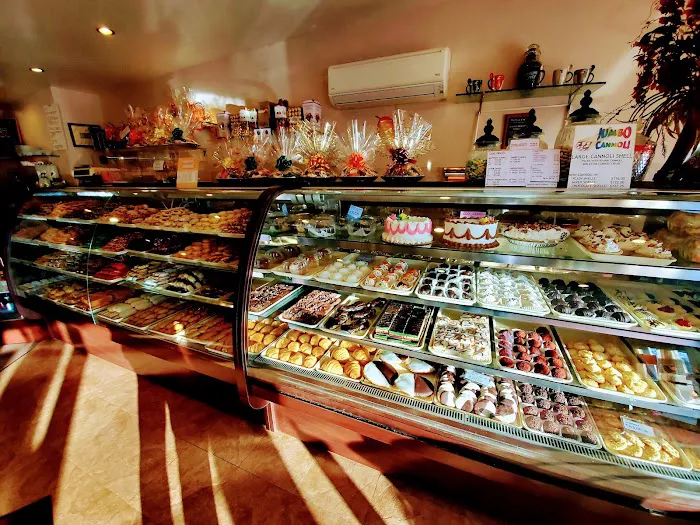 Comparetto Bakery Picture 3