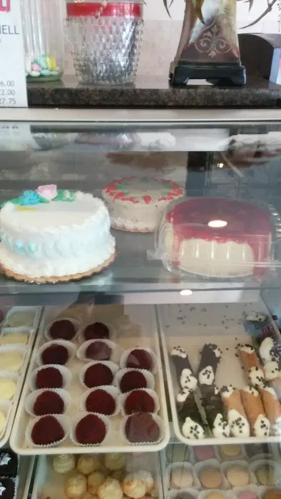 Comparetto Bakery Picture 5
