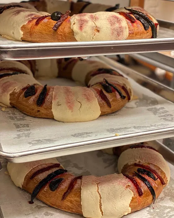 Gisselle's Bakery Picture 3
