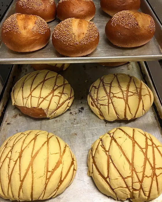 Gisselle's Bakery Picture 2