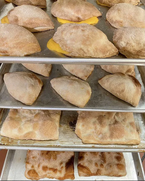 Gisselle's Bakery Picture 9