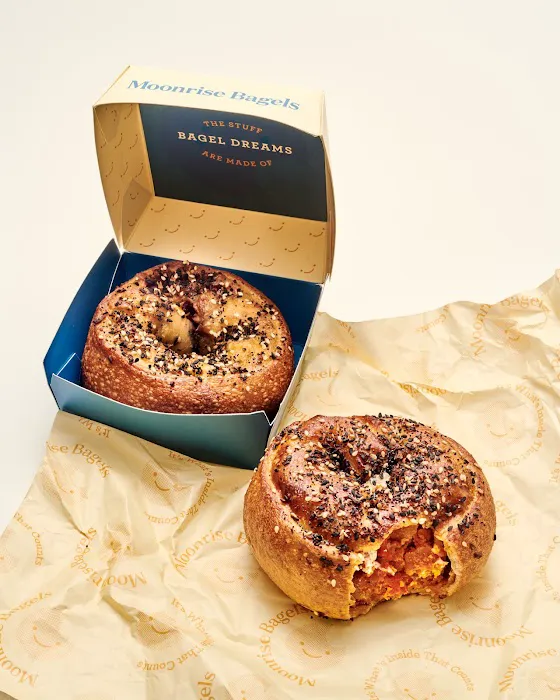 Moonrise Bagels Picture 2