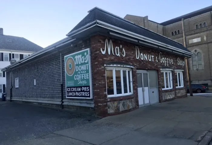 GrandMa's Donuts and Coffee, Formerly (Ma's Donut Shop) Picture 2