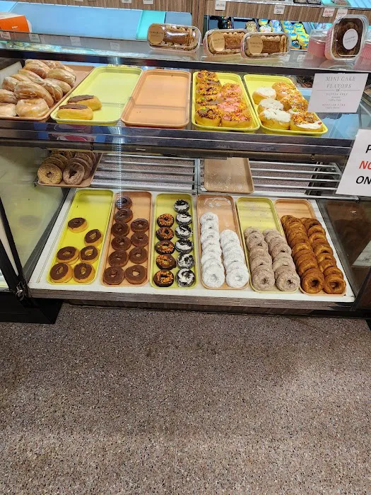 GrandMa's Donuts and Coffee, Formerly (Ma's Donut Shop) Picture 8