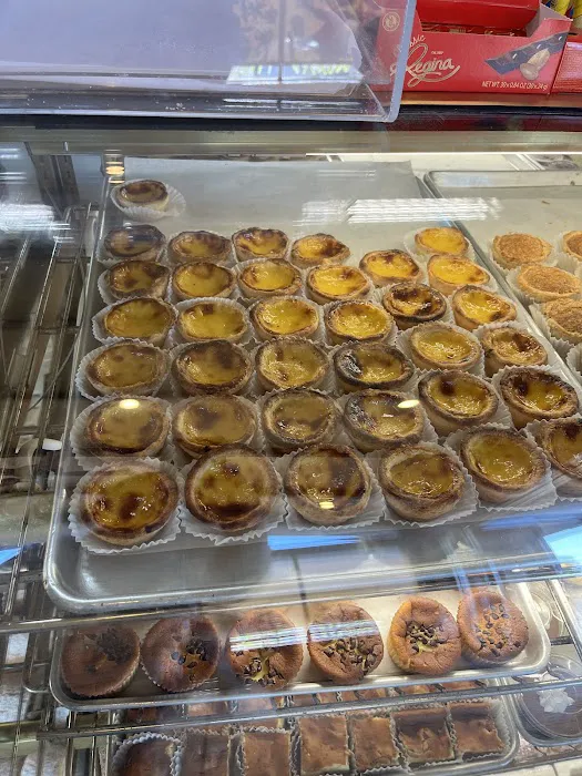 Holiday Bakery Picture 5