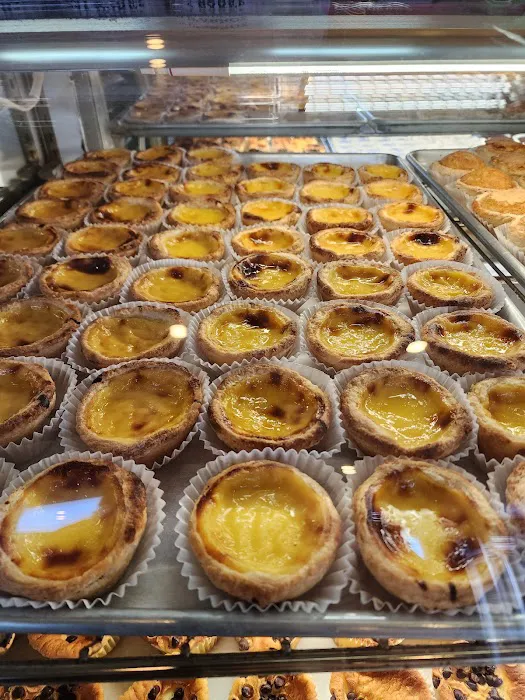 Holiday Bakery Picture 10