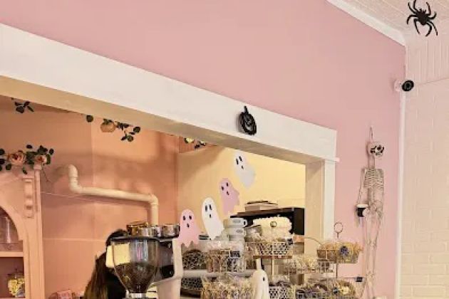 Sweet Lizzie's Bake Shop