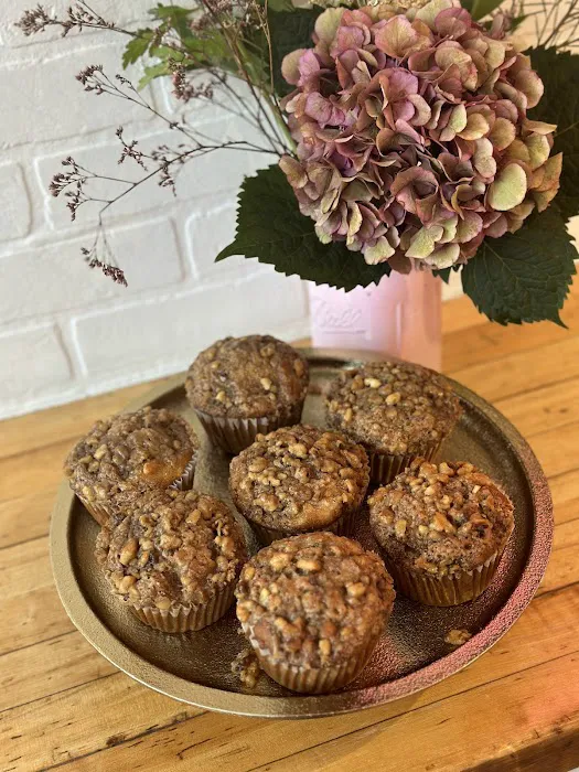 Sweet Lizzie's Bake Shop Picture 3