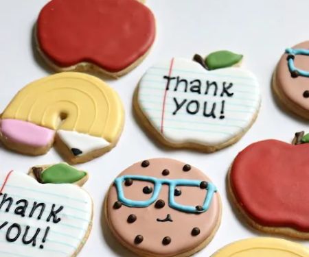 Amy Bakes Cookies