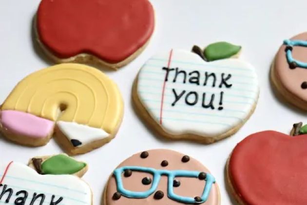 Amy Bakes Cookies