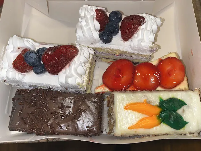 Central Ave Bakery Picture 8