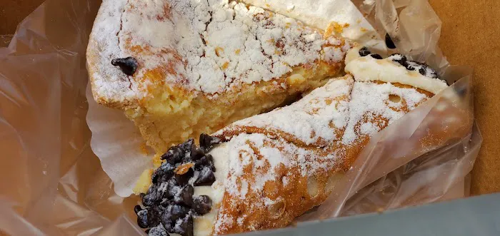 Borrelli's Bakery Picture 4