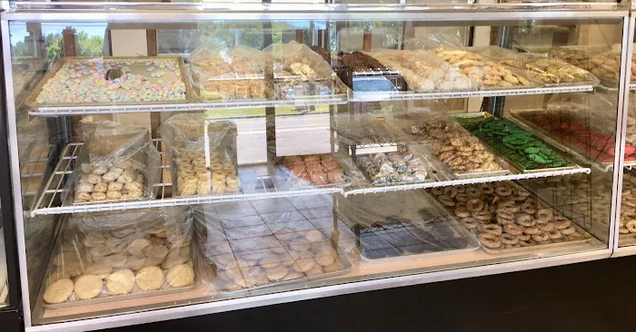 Giovanni's Bakery Picture 6