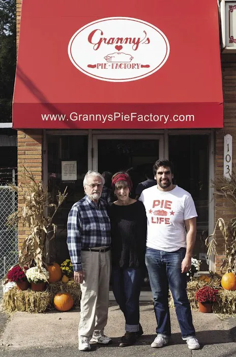 Granny's Pie Factory Picture 3