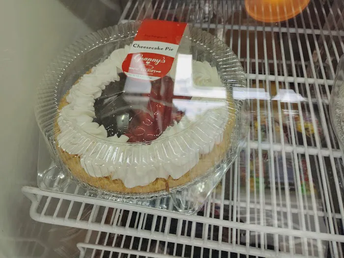 Granny's Pie Factory Picture 6
