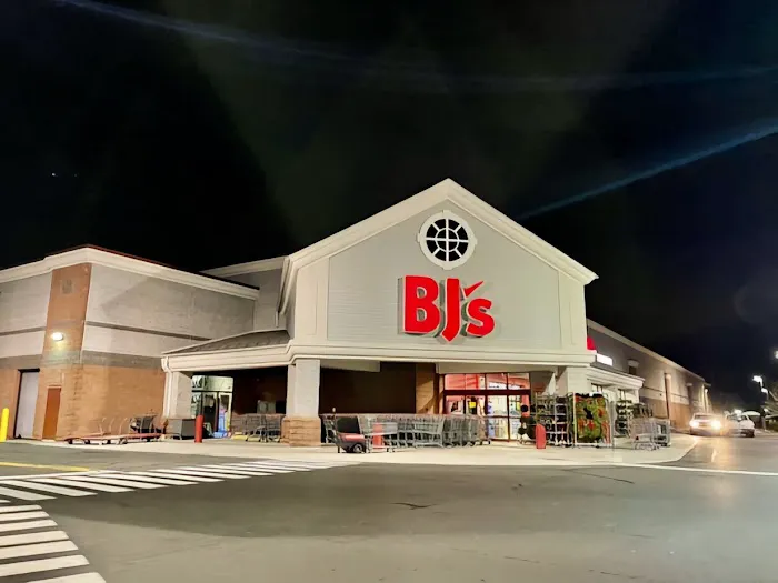 BJ's Bakery Picture 2