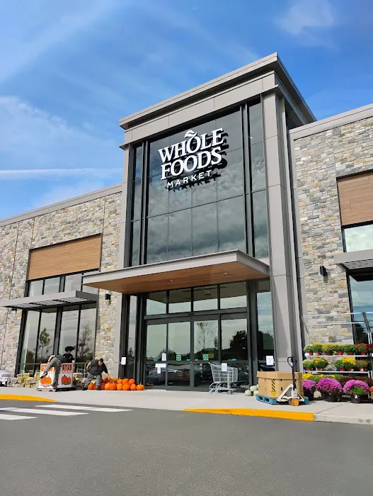 Whole Foods Bakery Picture 3