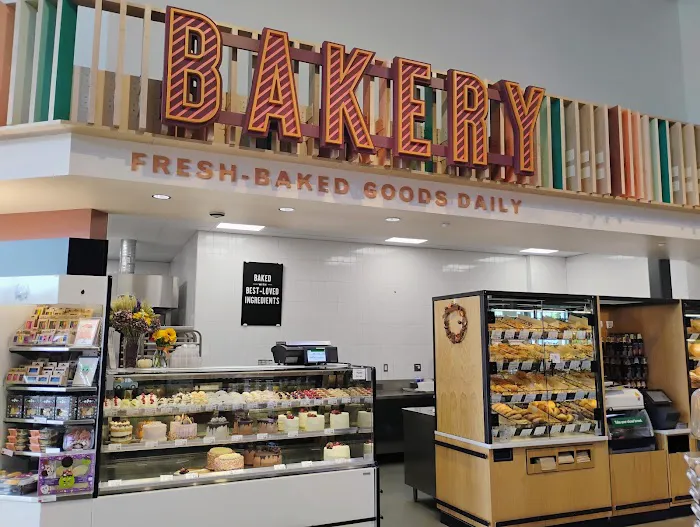Whole Foods Bakery Picture 4