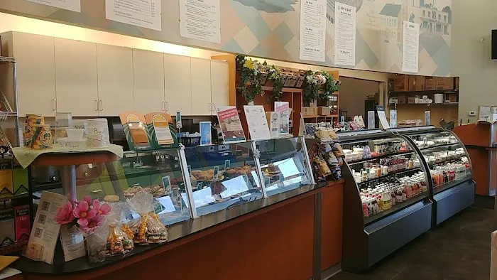 Between Rounds Bakery Sandwich Café Picture 1