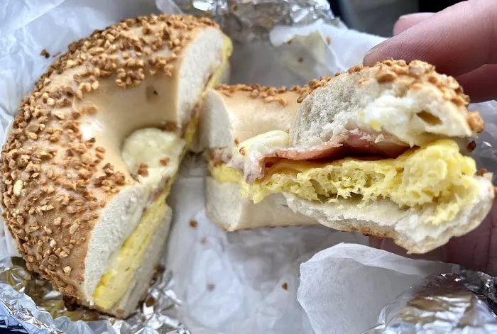 Between Rounds Bakery Sandwich Café Picture 2